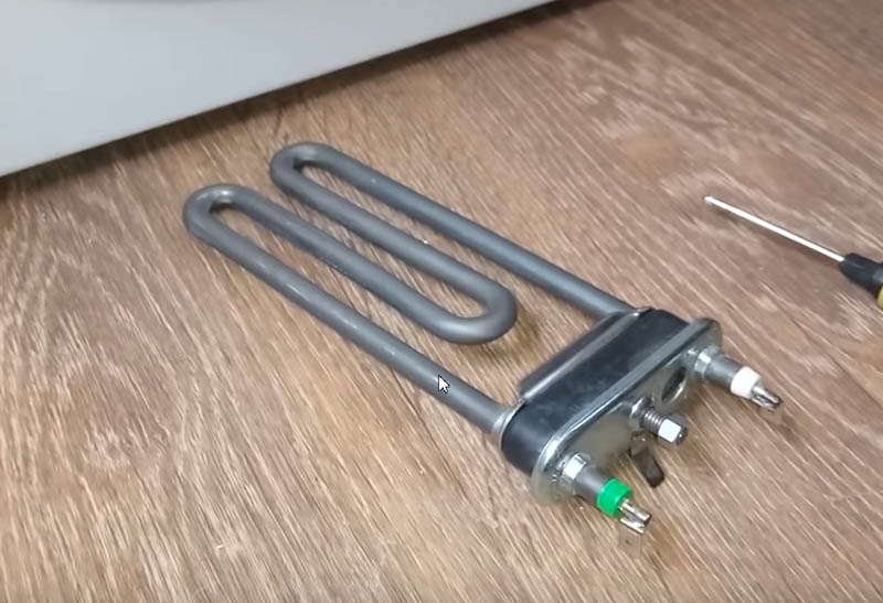   Electrolux   